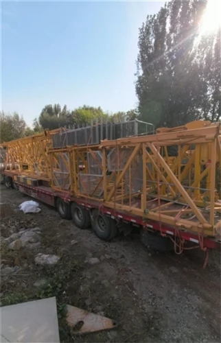 Tower Crane Loading in Beijing Marks Another Step in China–Kazakhstan Equipment Trade